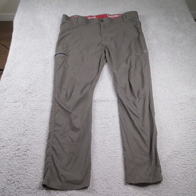 Wrangler ATG Cargo Pants Men's 42X30 Brown Nylon Stretch UPF Hiking Outdoor