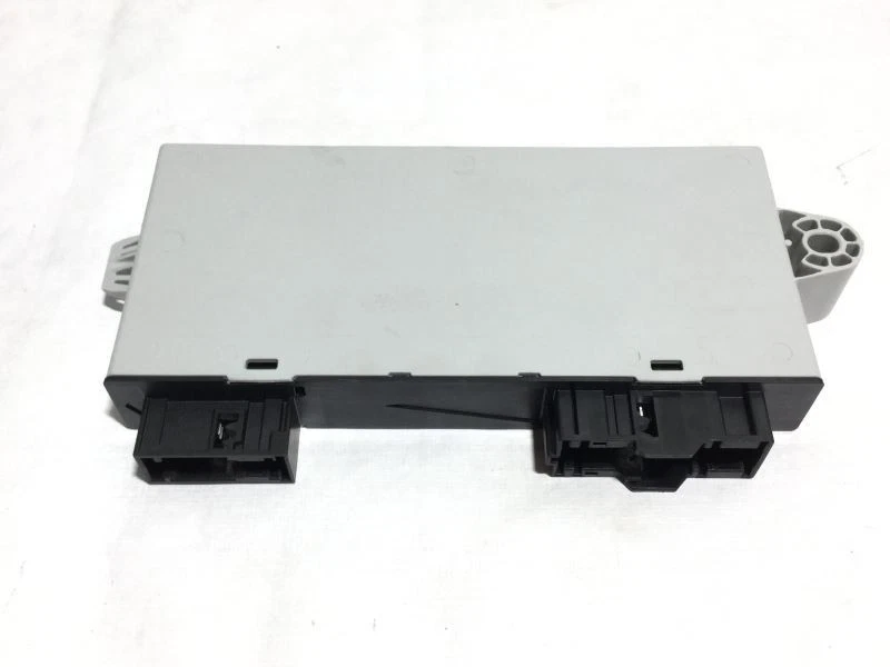 Unidad de control de acceso sin llave con bloqueo antirrobo ECM chasis compatible con BMW M6 20281 12-19 Foto 3 de 4