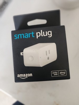 Amazon Smart Plug Wi-Fi Alexa Compatible Indoor Use, US 3-Prong, White, 1 Outlet