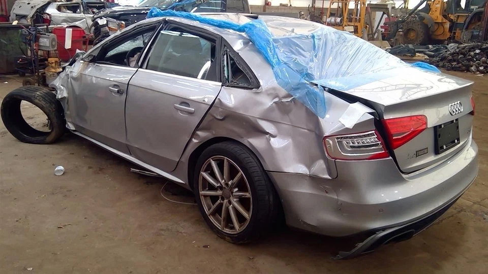 AC Compressor Fits 13-20 AUDI A4 6850044 - Image 4 of 4