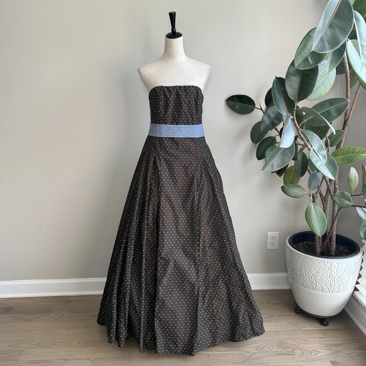 Carolina Herrera Polka Dot Sleeveless Dresses for Women for sale | eBay