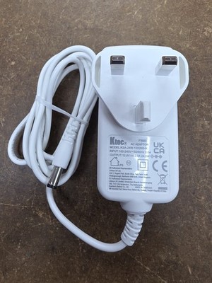 UK STECKER 12V KTEC P3922 AC-DC Switch Mode Adapter Netzteil