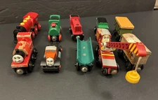 10 PC Thomas the train, Brio wood train cars, Distressed Played W/Cond Toy Train