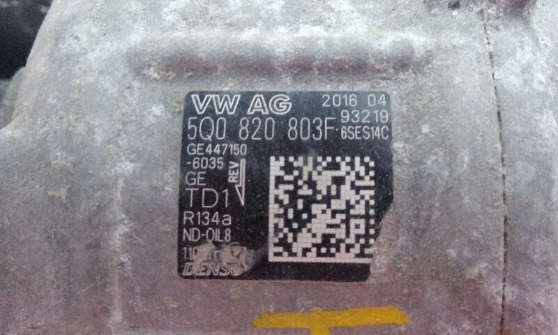 Compresor de aire acondicionado Volkswagen VW Golf GTI 15-19 2,0 litros gasolina Foto 2 de 4