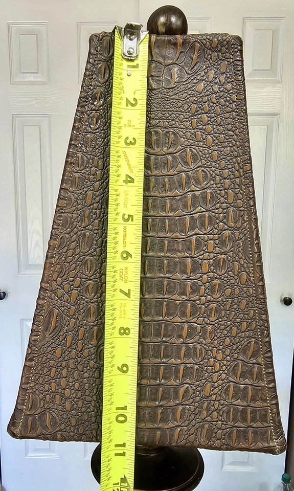 Rustic Floral Table Lamp W/Alligator Style Brown Shade - Image 4 of 4