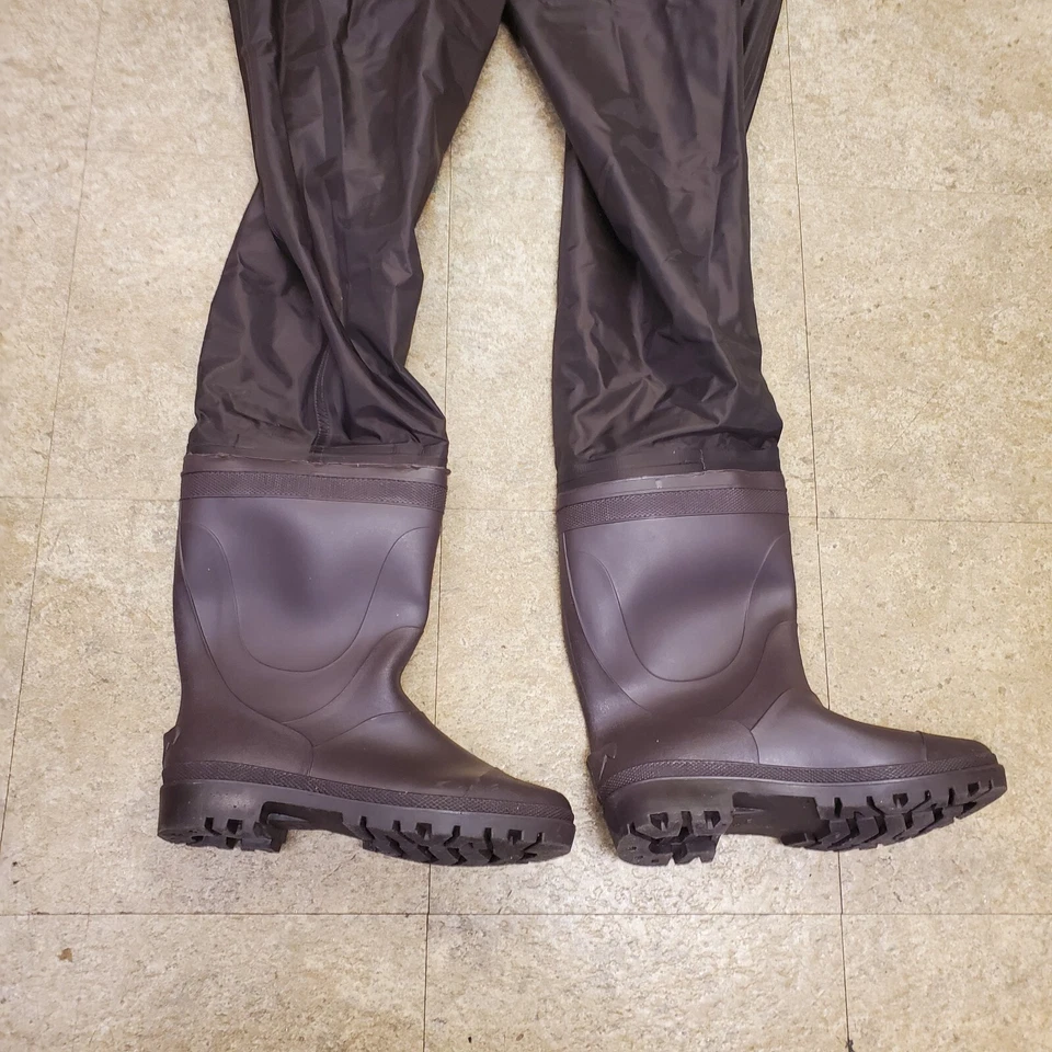Field & Stream PVC Chest Waders Mens 10 Brown 100% Nylon Waterproof Boots Straps - Image 2 of 4