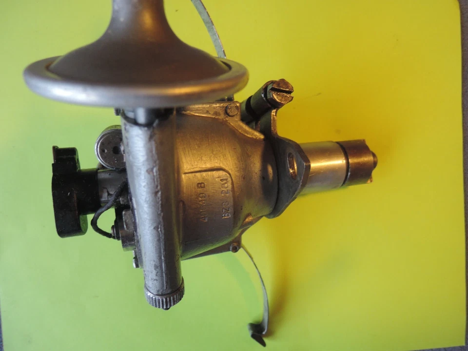 Alfa Romeo GIULIA Used LUCAS 40649B BZ1 Ignition DISTRIBUTOR Dated 2 / 61 - Image 4 of 4