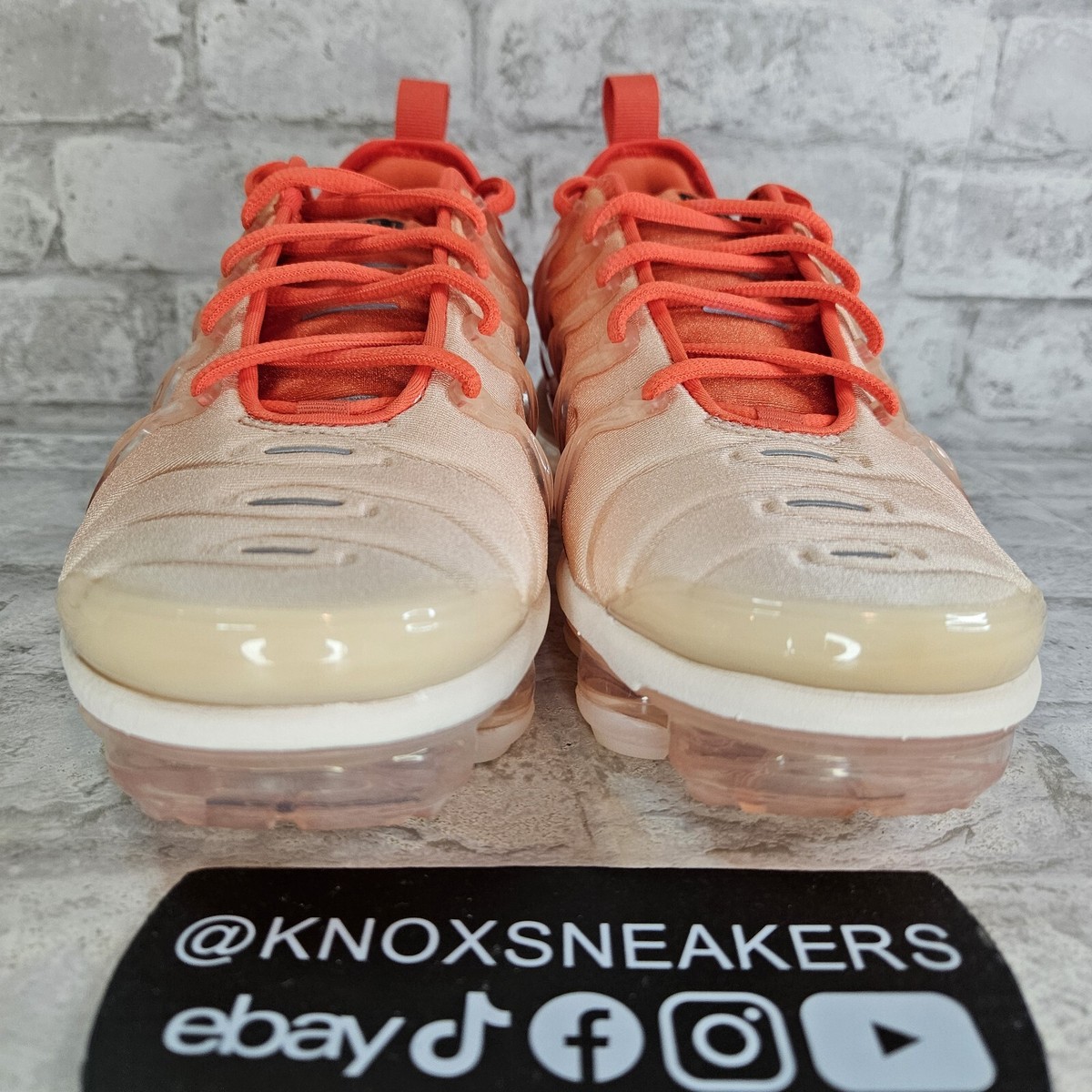 Nike Air Vapormax Plus Guava Ice Rush Orange DQ8588 800 Nike Air Vapormax Plus Guava Ice Rush Orange DQ8588 800