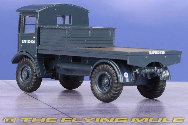 Oxford Diecast 1:76 Matador Flatbed RAF - Image 2 of 4