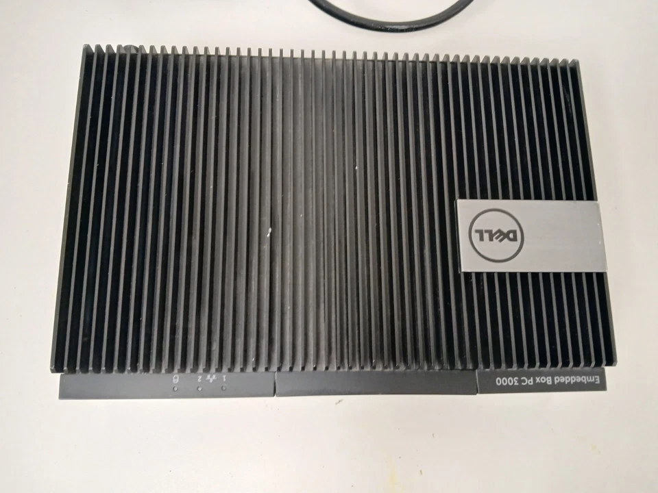 Dell Embedded Box PC 3000 Atom E3825  8GB 128GB SSD Windows 10 Not Ac Adapter - Image 3 of 4
