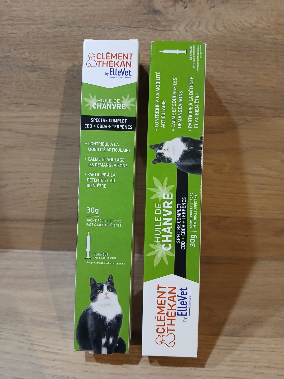 Huile de chanvre pâte orale Clément Thékan complément apaisant chien chat DLC 12/25