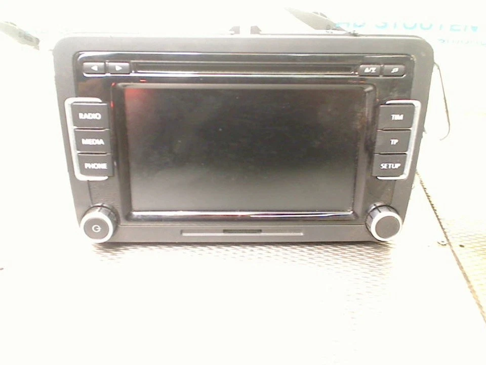CD-PLAYER VW Polo V (6R) Hatchback 1.4 GTI 16V (CTHE(Euro 5)) 2013 3c8035195f - Bild 2 von 4