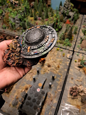 Ufo-Wrack - BEMALT! Tabletop Gelände Warhammer DnD Action Bolt Star Wars Legion