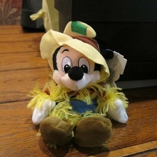 DISNEY SCARECROW MICKEY BEAN BAG NEW WITH MOUSEKETOYS TAG 9 1/2" TALL