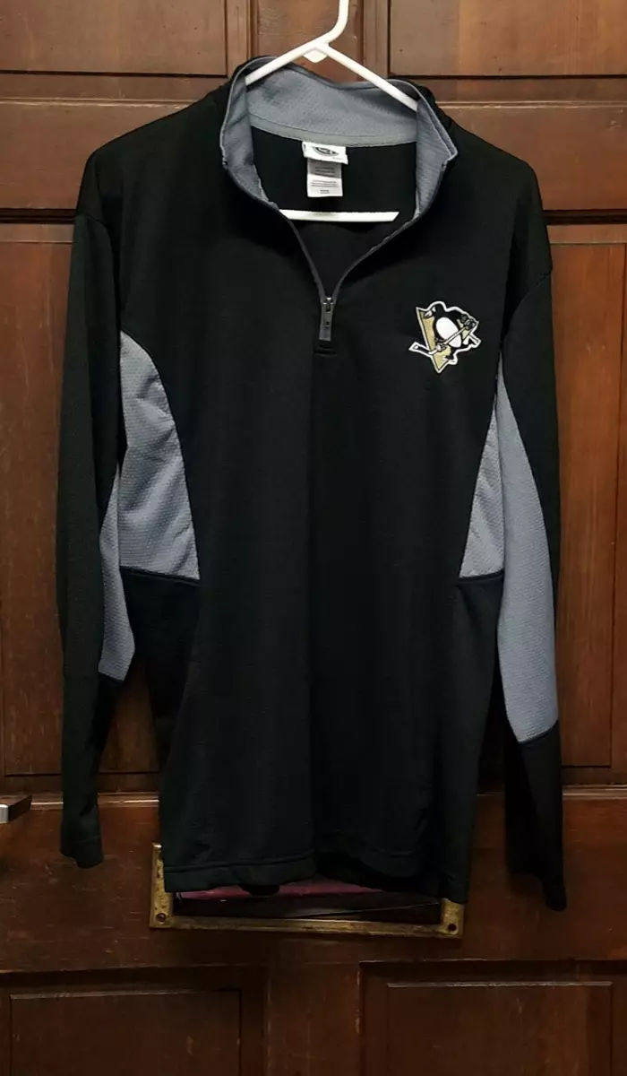 Knights Apparel Men's Sidney Crosby Black Pittsburgh Penguins Long Sleeve T-Shirt Size: Small