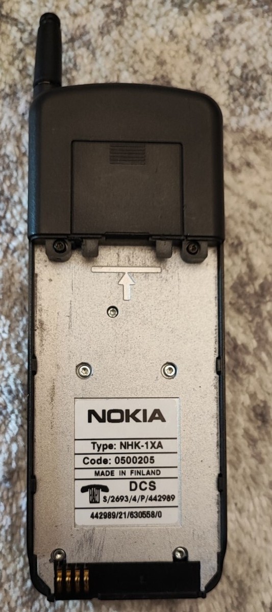 NOKIA NHK-1XA MOBILE PHONE COLLECTORS CLASSIC VINTAGE BRICK