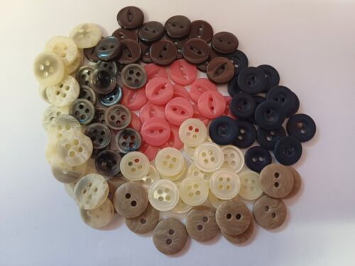 Job Lot 100 Blue Yellow Beige Stone Grey Khaki Pink Brown 2 & 4 Hole Buttons - Picture 7 of 9