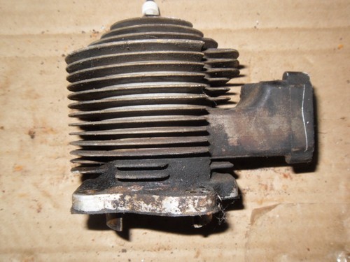 Homelite Zip Chainsaw Cylinder - 55490 - Picture 4 of 11