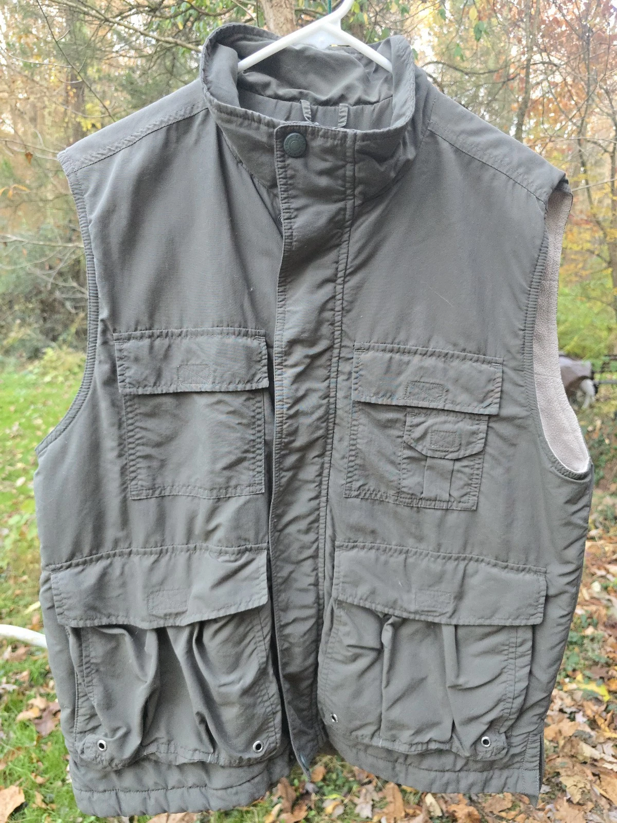 Eddie Bauer Men's M Vest Green Khaki Fleece Lined Fisherman Hunter Outdoors