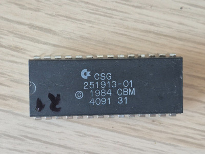   CHIP CSG 251913-01 KERNAL BASIC   Commodore C64 C128   schneller Versand  