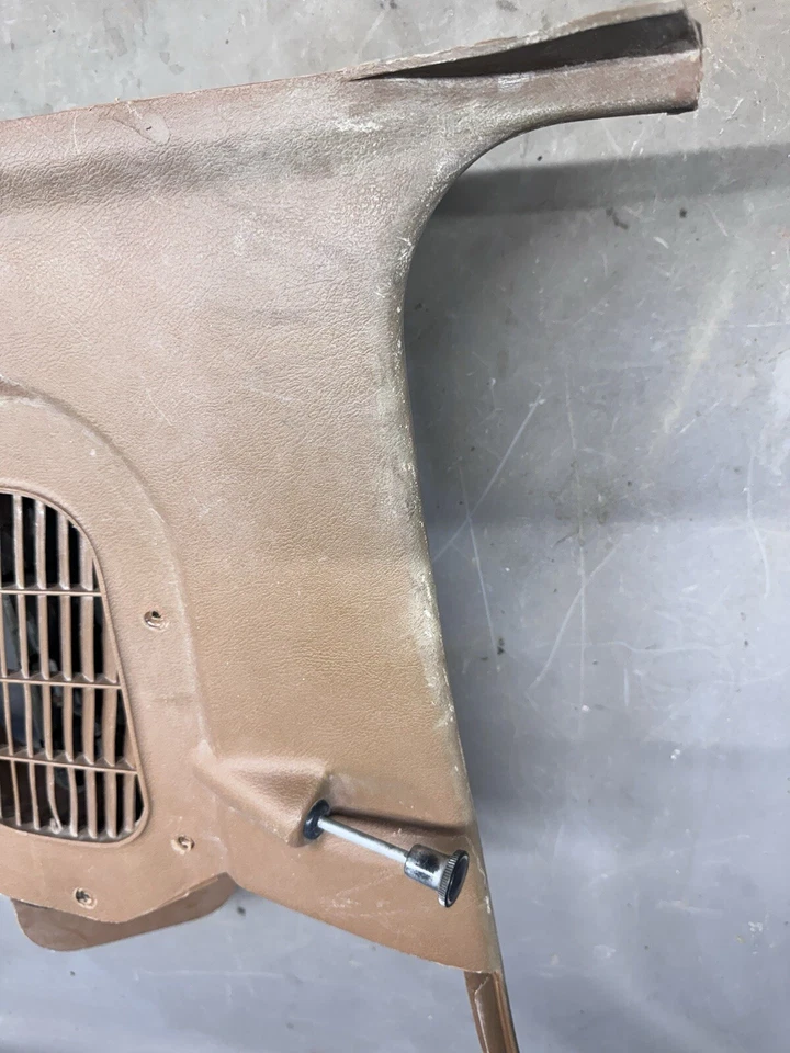 Chevy Vega GT 1971-1977 paneles de patada embellecedor interior Pontiac Astre Sunfire Starfire Foto 2 de 4