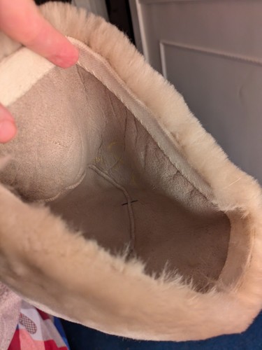YOUTH SHEARLING GENUINE SHEEPSKIN HAT KIDS WARM 20-1/2" Stone-Color DAMAGED - Picture 12 of 14