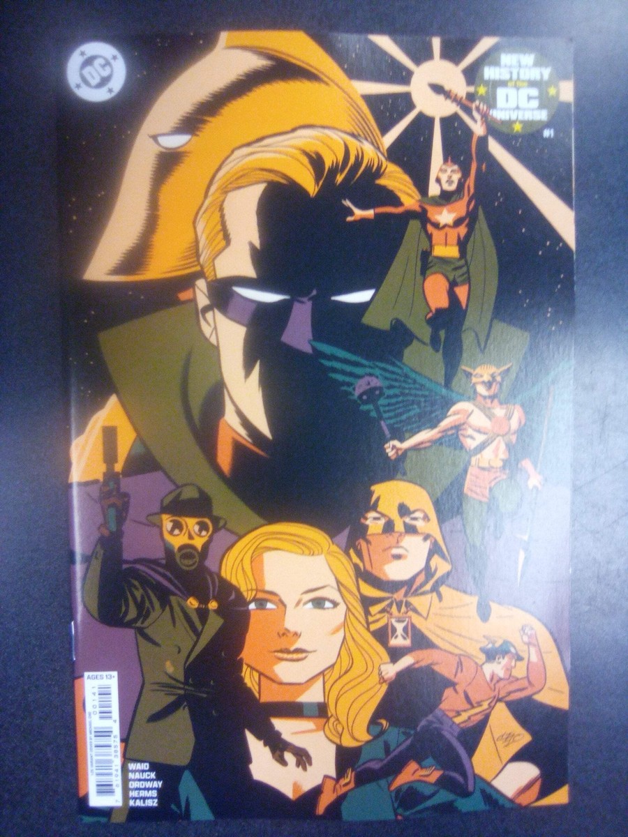 New History Of The DC Universe #1 Cover H 1:25 Michael Cho Variant