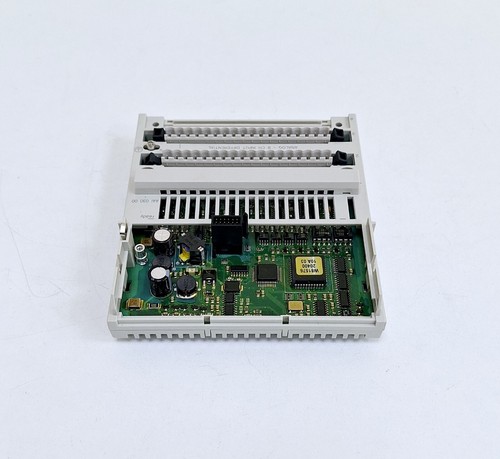 Schneider Electric 170AAI03000C TSX Momentum Analog Input 8 CH. DIFF CC - Picture 9 of 13