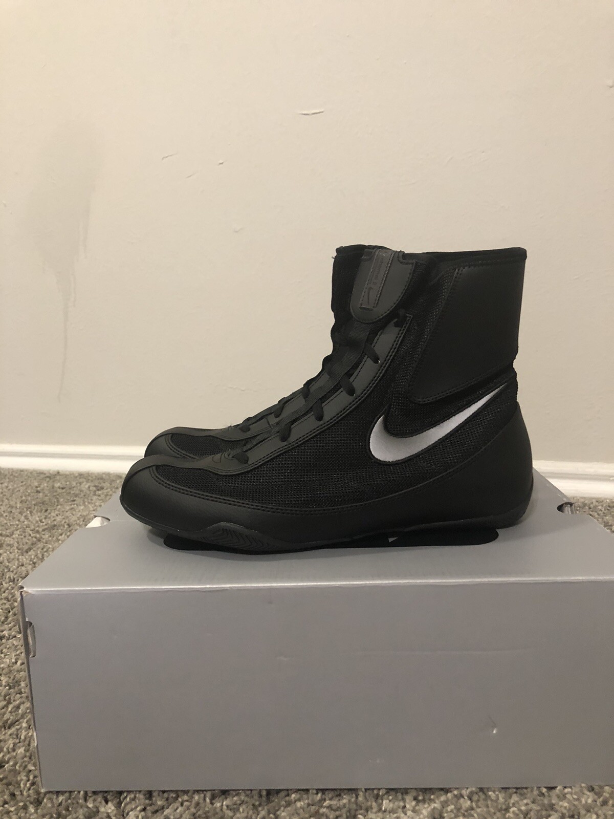 Nike Machomai 2 Boxing Shoes Boxing Boots Training Ring Shoe Mens Sz 9.