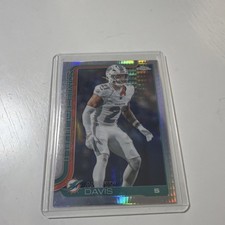 2025 Topps Chrome #194 Ashtyn Davis Prism Refractor Dolphins