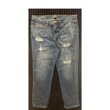 a.n.a. Women  s Boyfriend Distressed Jeans   Size 8/29 Cropped Medium Wash