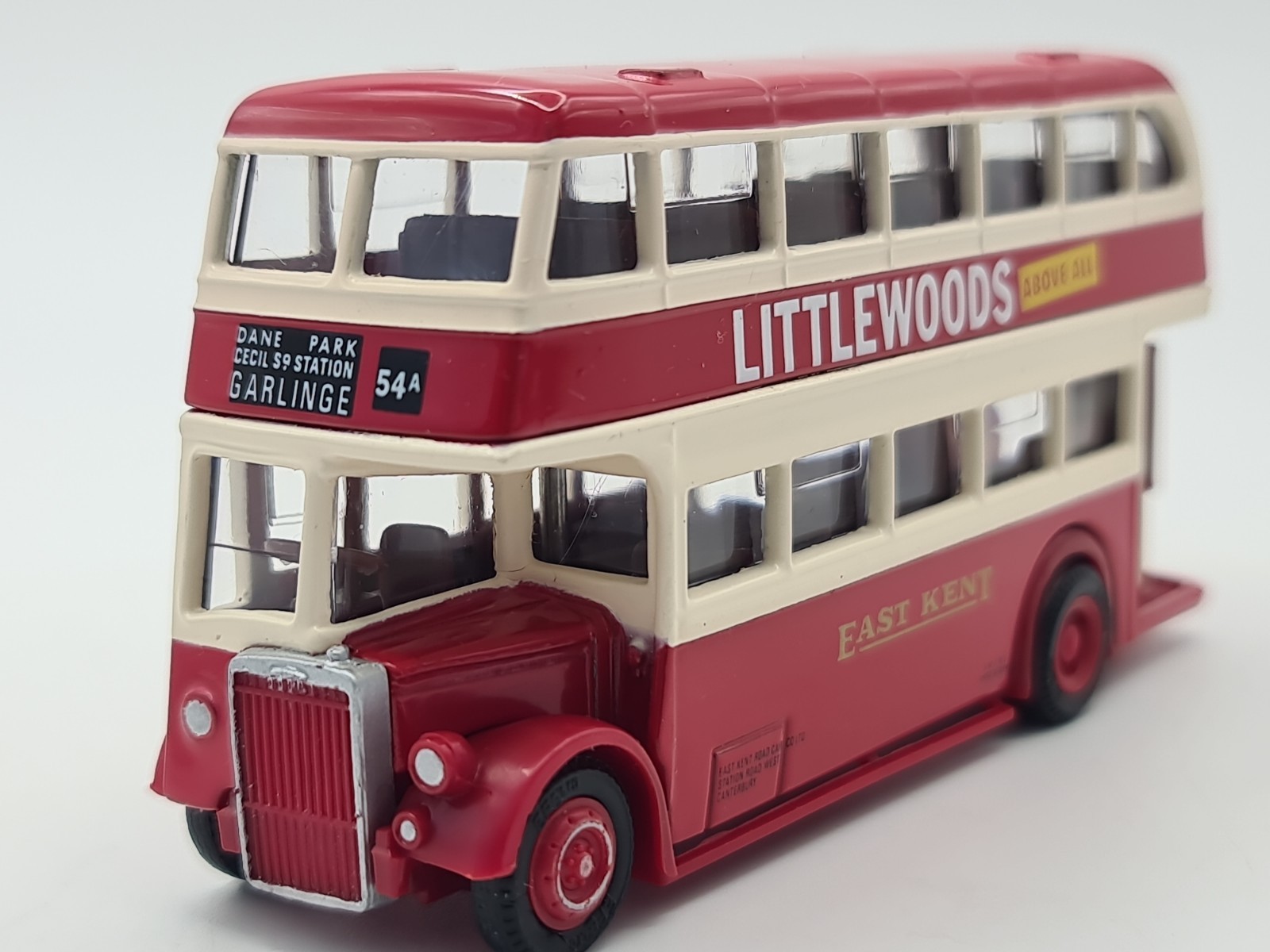 EFE 15802 Leyland Titan PD1 Lowbridge East Kent Route 16 Boxed 1:76 OO Scale MIB