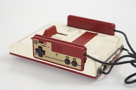 Famicom Console HVC-001 Nintendo FC Tested System JAPAN H10852580