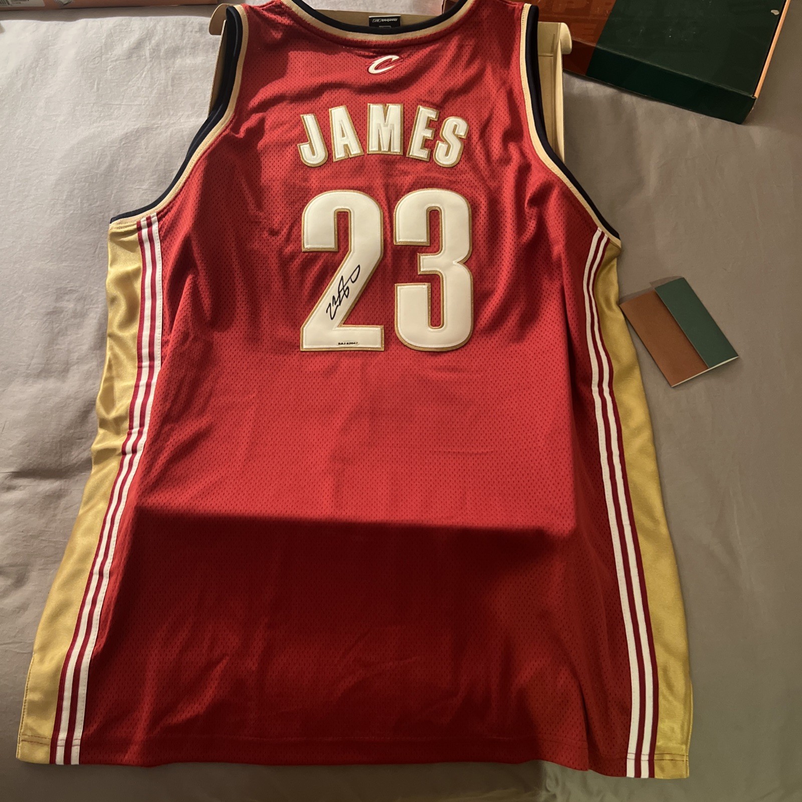 LeBron James Autographed Signed Cleveland Cavaliers Rookie Away 2003 Jersey UDA COA 