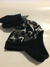 infant camo hat and mittens