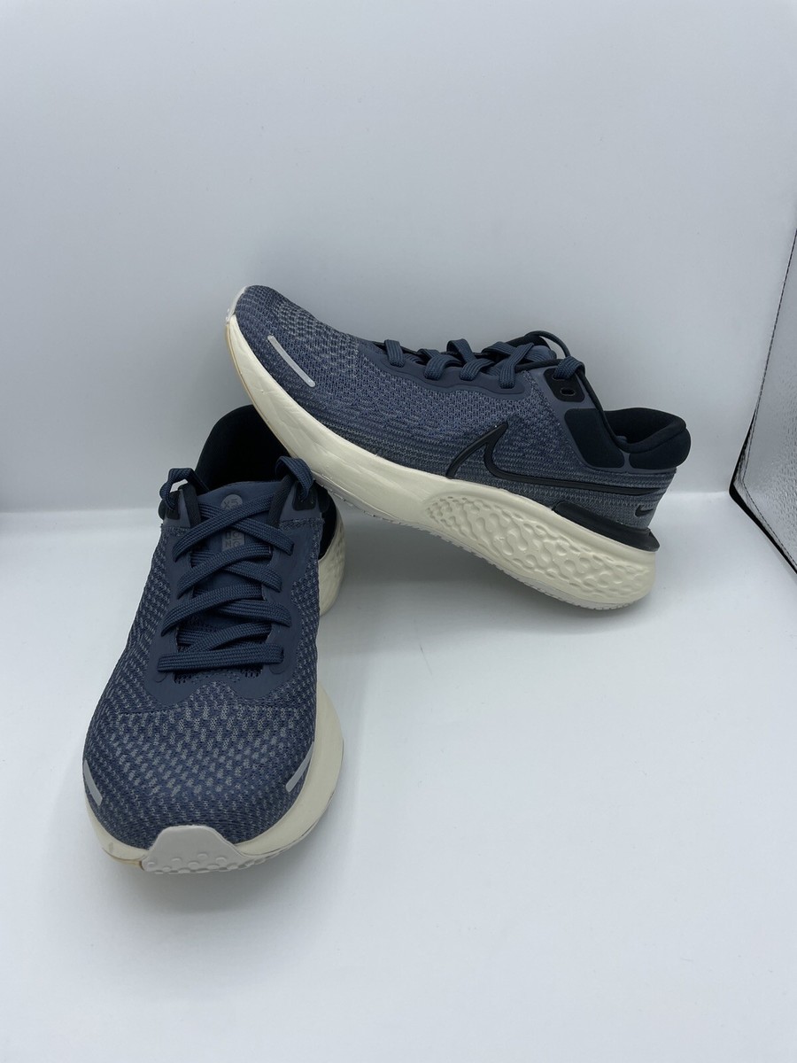 nike zoomx invincible run flyknit thunder blue