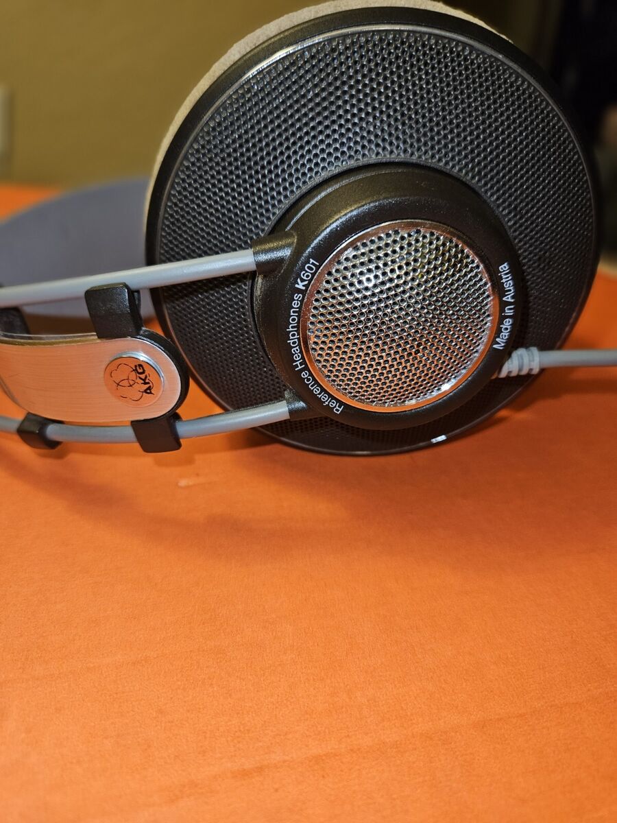AKG k601 Headphones | Black | Over the Ear | 3.5mm Jack AKG k601 Headphones | Black | Over the Ear | 3.5mm Jack