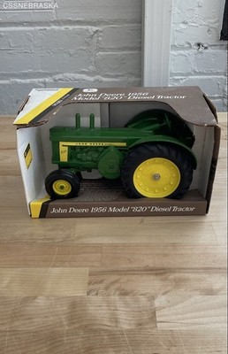 ERTL John Deere 1956 Model 820 Diesel Tractor 1/16 Die-Cast New In Box 5705
