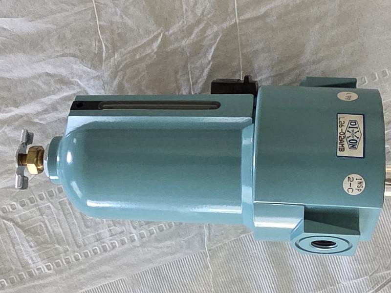 NEW/Unused - Dixon L26-02AMB Lubricator