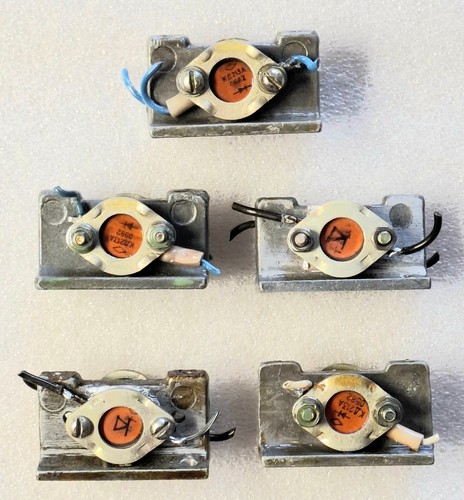 10pcs. Diodes with radiators KD213A КД213А 10A 200V 100kHz Soviet Union ...