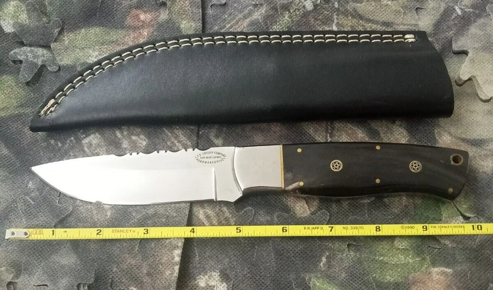 Cuchillo de caza hecho a mano CFK 1095 con mango y funda Micarta Foto 2 de 4