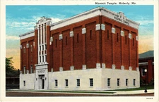 PC FREEMASONRY, MASONIC HOME, MOBERLY, MO, Vintage Postcard (b57068)