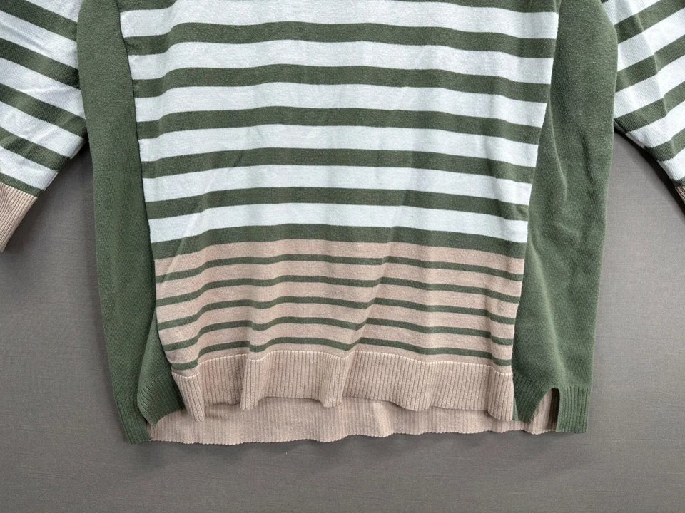 Suéter verde a rayas manga larga cuello redondo Laura Scott para mujer talla 2X Foto 2 de 4