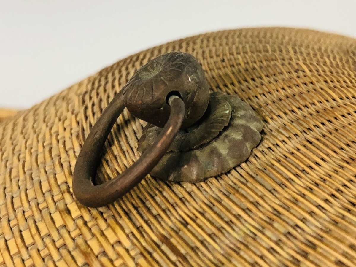 Y6895 JINGASA Bamboo weaving Japan antique samurai hat yoroi Y6895 JINGASA Bamboo weaving Japan antique samurai hat yoroi