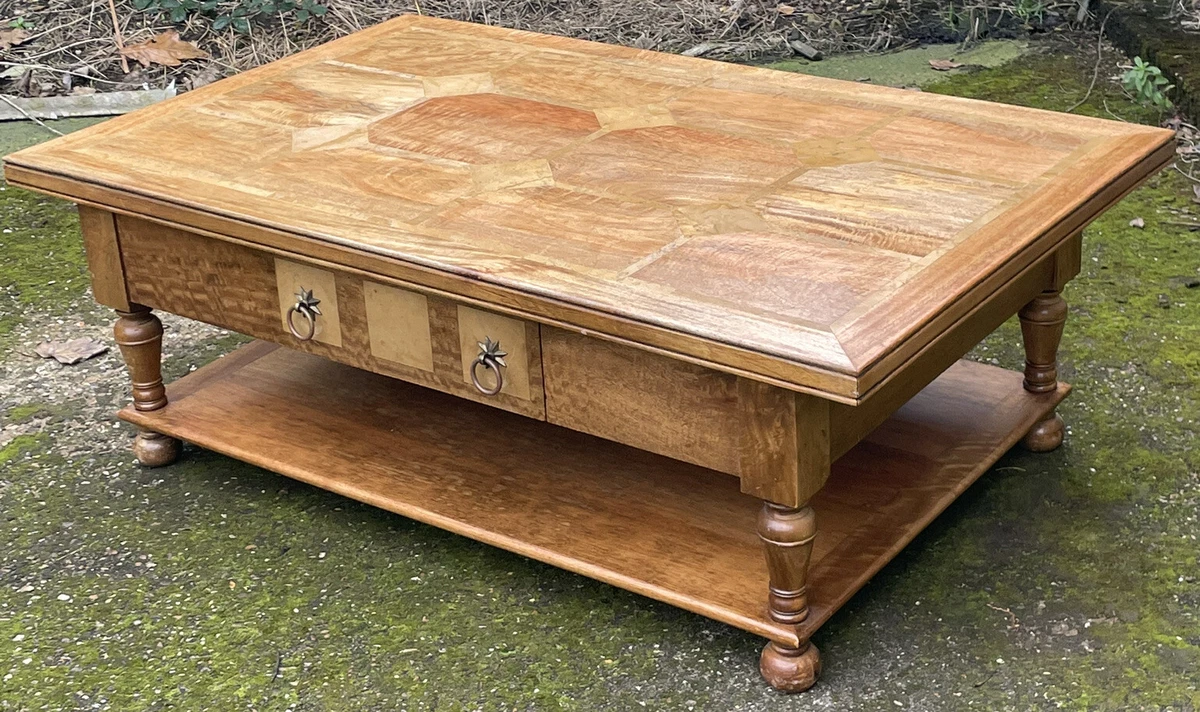 OUTSTANDING LARGE FLAGSTONE BARKER AND STONEHOUSE COFFEE TABLE