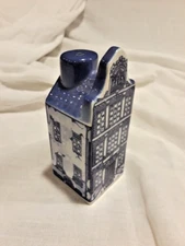 Pristine Condition Holland Souvenir Dutch Blue & White Canal House Salt Shaker