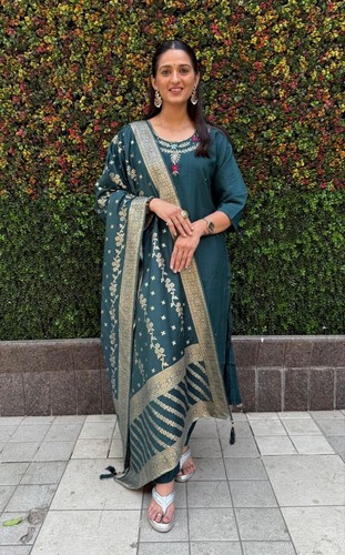 Handwork Suits Ready To Wear Dress Pakistani Salwar Kameez Wedding Party 3 Piece - Picture 6 of 12