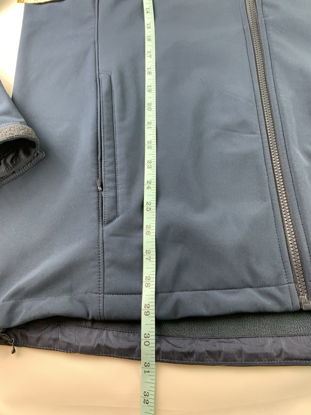 Helly Hansen Men’s Navy Performance Jacket – Size… - image 15