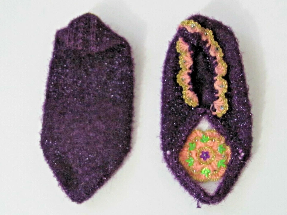 D2 HECHOS A MANO Púrpura Cuentas Bordadas Tejido Lana Hilo Hogar Calcetines Talla 6-8 Foto 3 de 3