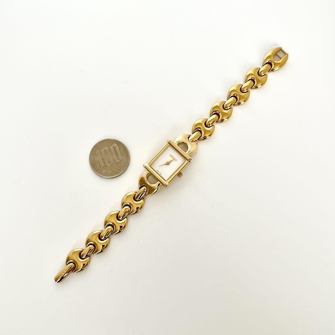 Gucci ゴールド ブレスレットウォッチ 1800 L Gucci 1800L Gold White Change Belt Womens Qz Watch Near Mint